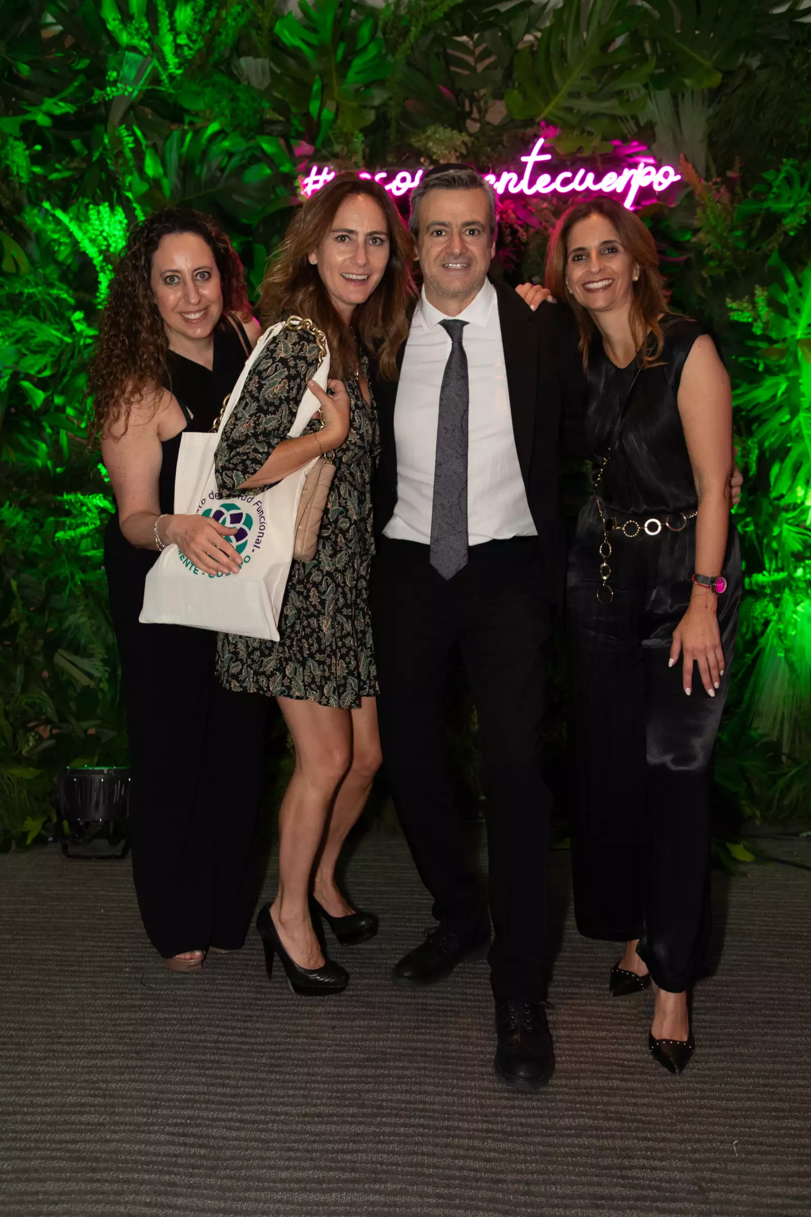 Adela Levy, Ximena Rangel, Daniel y Rosy.jpg