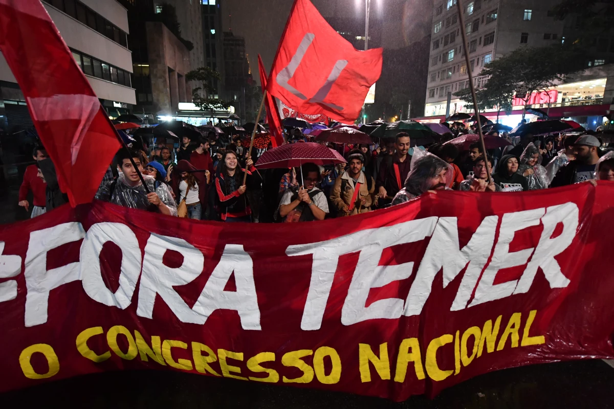 'Fuera Temer'