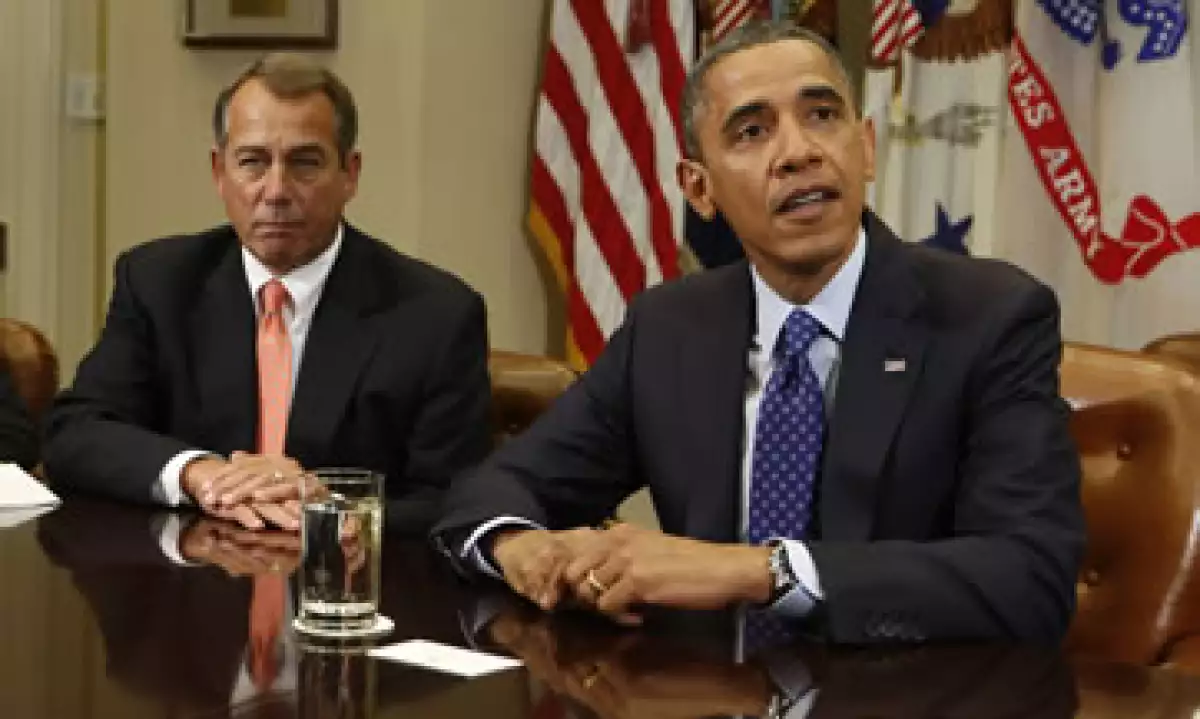 El abismo fiscal se refiere a alzas impositivas y recortes en el gasto que entrarán en automático en 2013 a menos que se llegue a un acuerdo político. (Foto: Reuters)