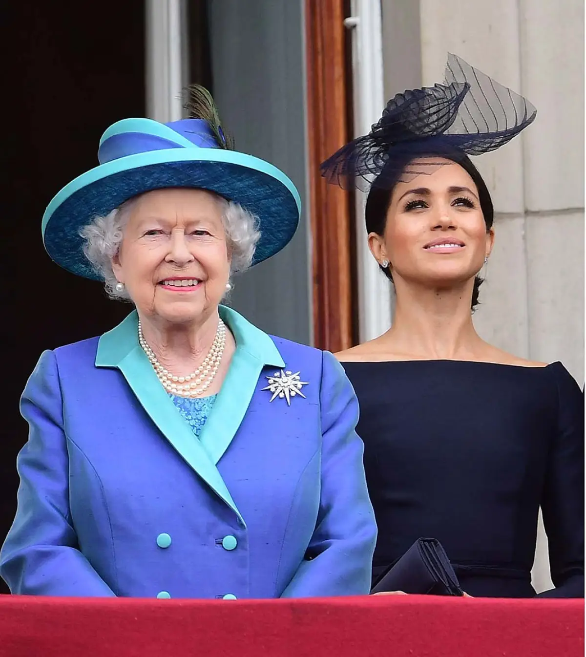 La reina Isabel II y Meghan, duquesa de Sussex