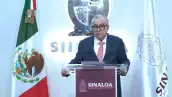 Rubén Rocha Moya ofrece una conferencia de prensa el 1 de mayo pasado, cuando aún no solicitaba licencia como gobernador. 