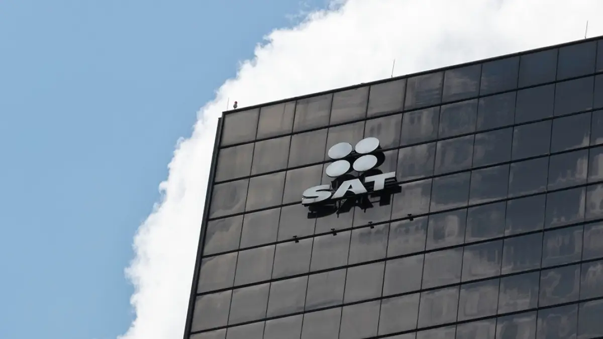 Correos del SAT