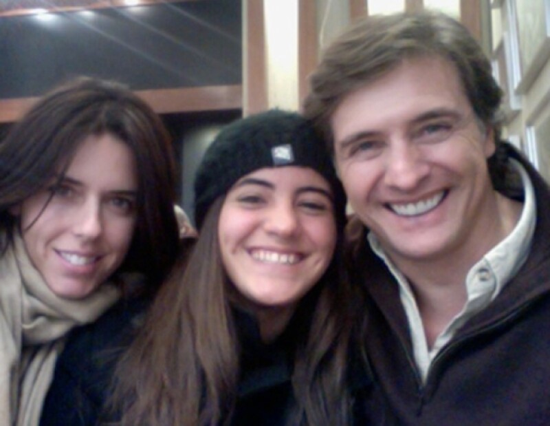 Maki, Valentina y Juan Soler.