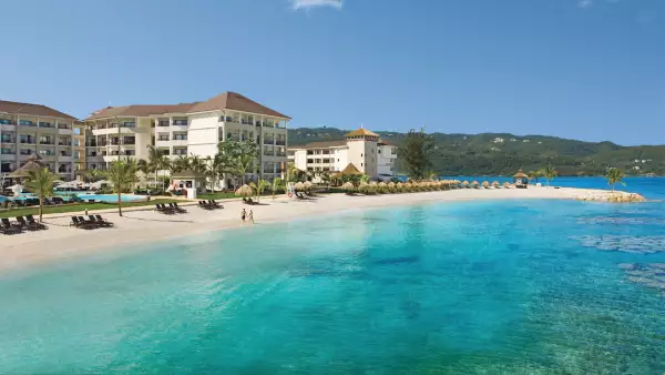 Una imagen eterna en Jamaica. Secrets Wild Orchid Montego Bay.