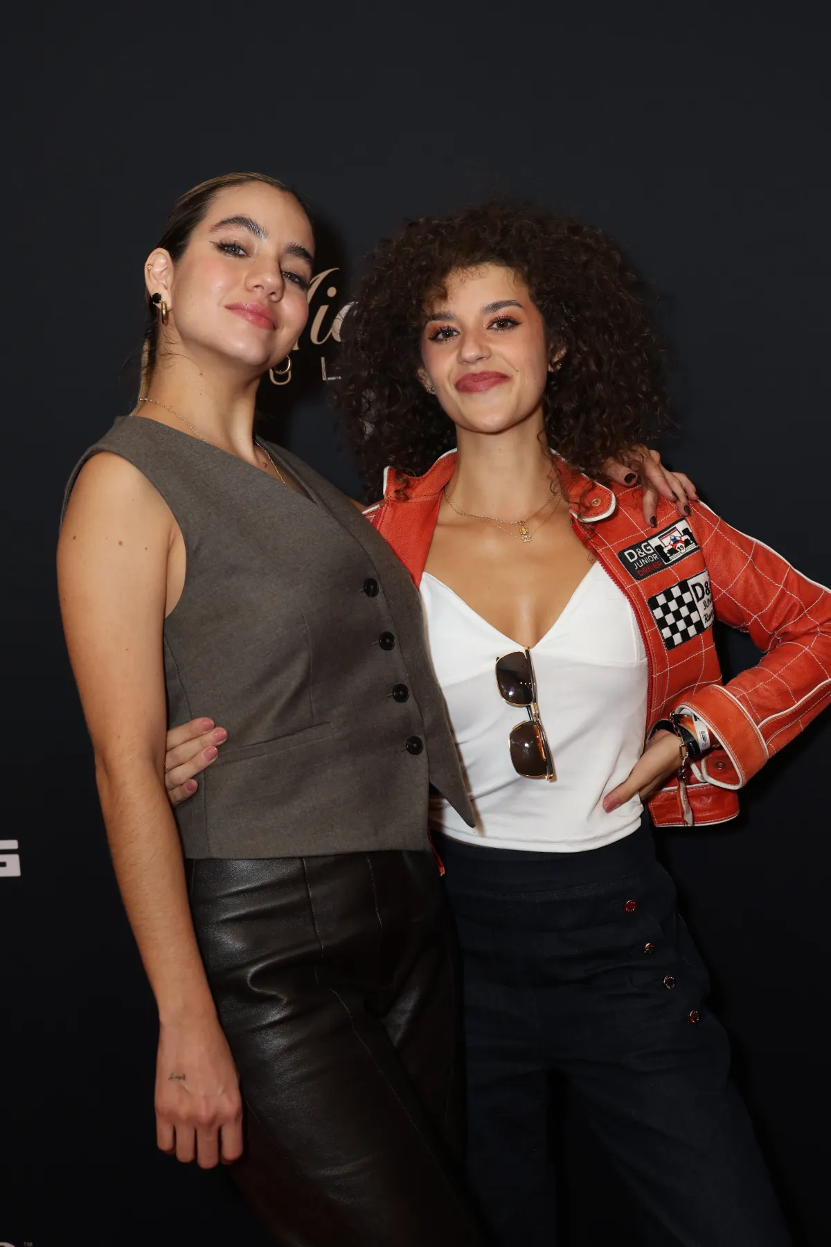 Ela Velden y Pamela Moreno 