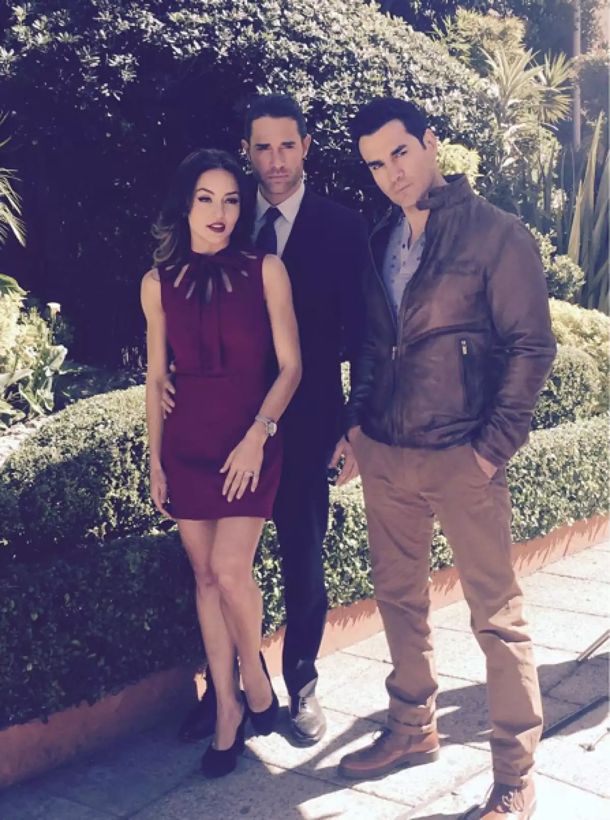 Los novios llevarán su amor a la ficción en el melodrama 'Frente al mismo rostro', el cual ya están grabando.