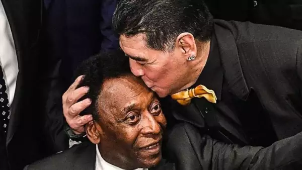 Pele-Maradona