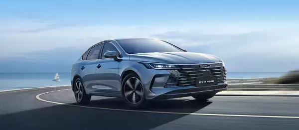 11-BYD King DM-i.jpeg
