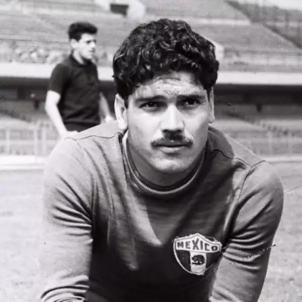 Salvador Chava Reyes 3