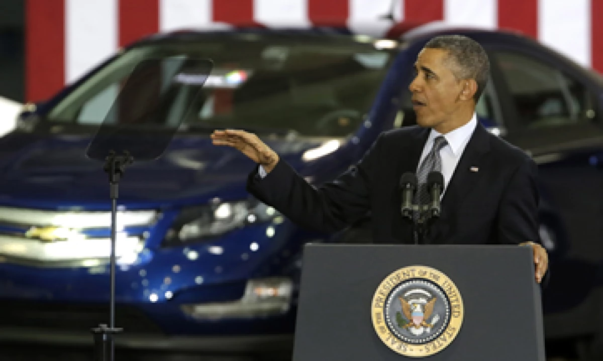 Obama dice que su propuesta no es solamente un plan de energía limpia, sino que también busca crear oportunidades de crecimiento económico. (Foto: AP)