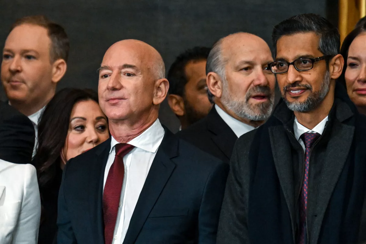 Musk, Bezos, Zuckerberg y otros CEO tech quieren ser amigos de Donald Trump 