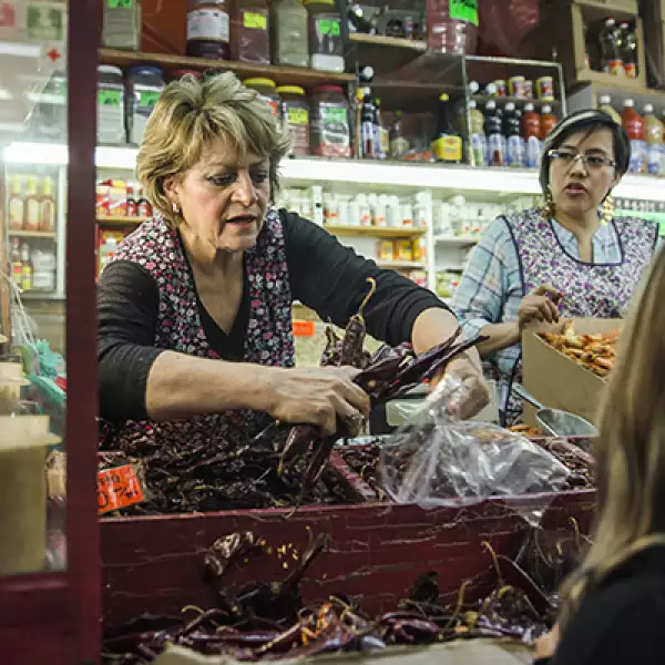 Si quieres cocinar estos platillos puedes gastar 185 pesos por persona. 