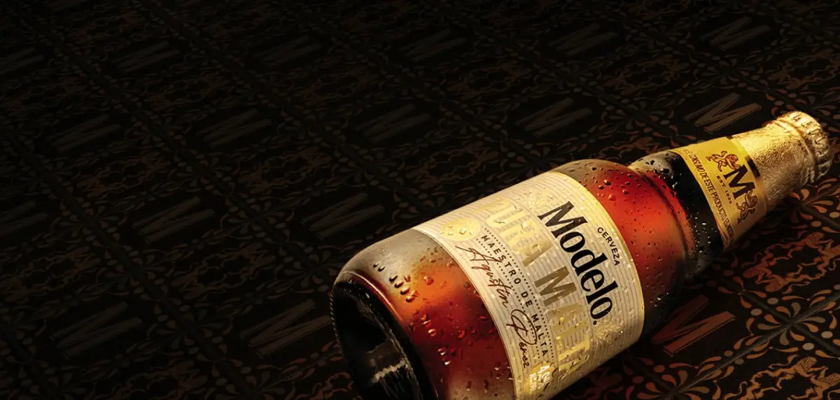 La cerveza Modelo Pura Malta rinde homenaje a los agricultores mexicanos.jpg