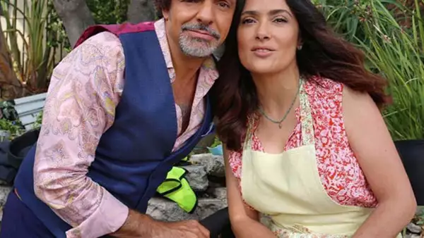 Salma compartió una foto junto a Eugenio en Instagram.