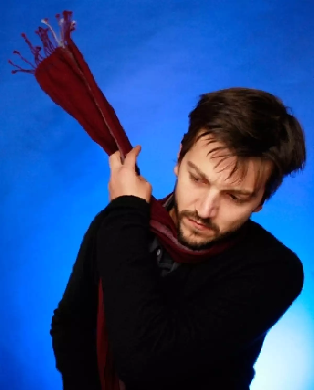 Después de que el ahora director y su equipo presentaron la cinta Abel en el festival de cine independiente, el también actor se relajó junto con uno de los protagonistas de la cinta.