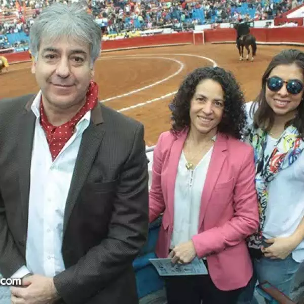 Jorge,Mayuye y María Anciola