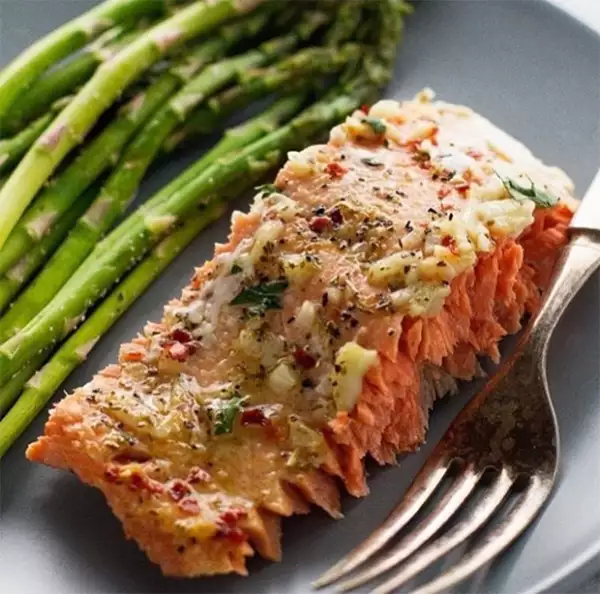 Opta por alimentos sanos y nutritivos