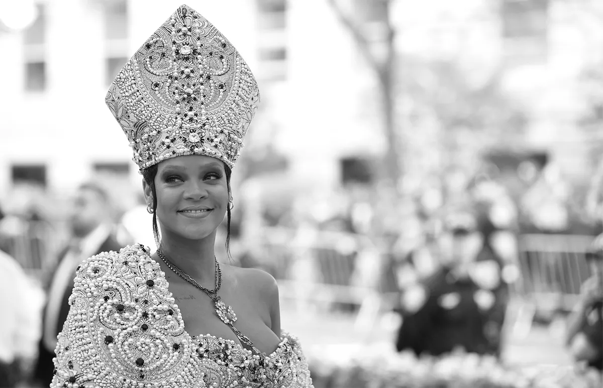 Rihanna-Mitra-Met-Gala