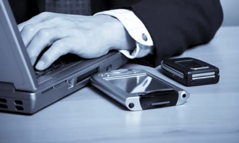 Los dos sistemas operativos más populares dominan más del 65% del mercado de los smartphones en el mundo. (Foto: Photos to Go)