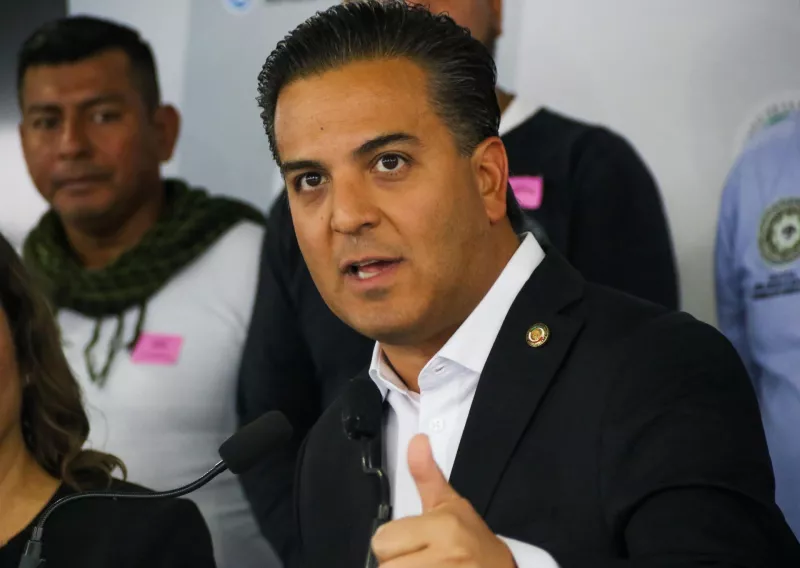 Policías Seguridad PAN Senado (1)