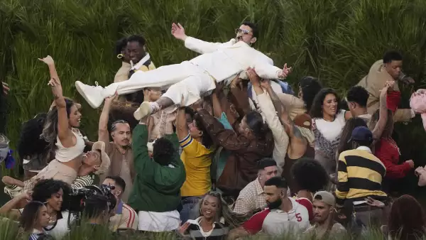 Apple Music Super Bowl LX Halftime Show