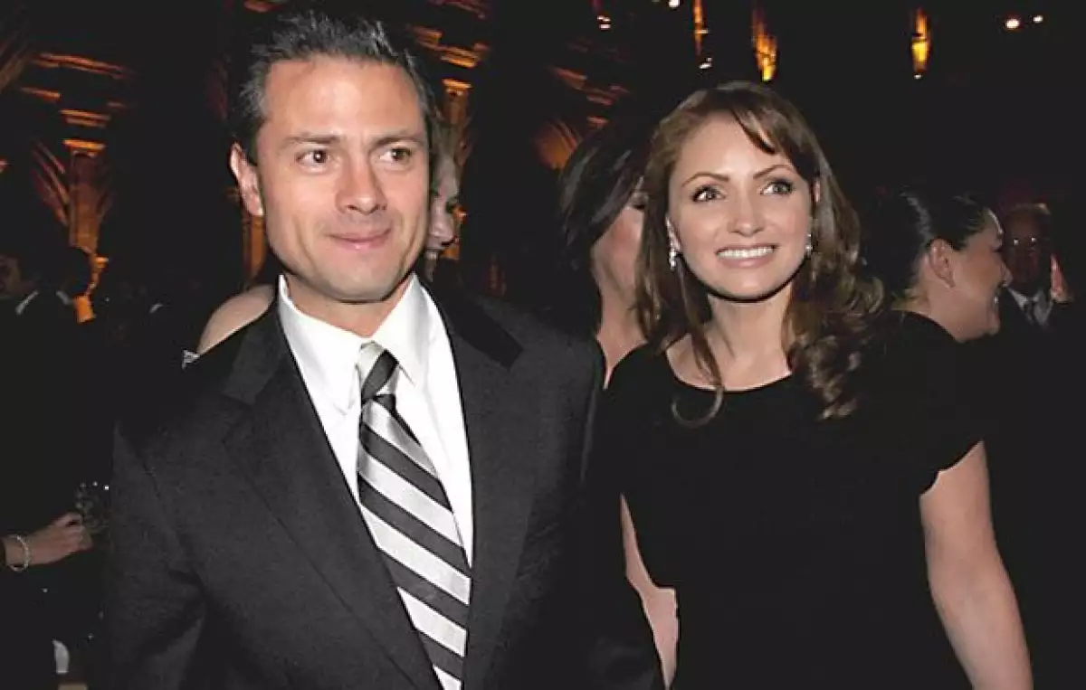 Al iniciar su noviazgo en 2008, Enrique Peña y Angélica Rivera se convirtieron en el centro de atención de los medios de comunicación.