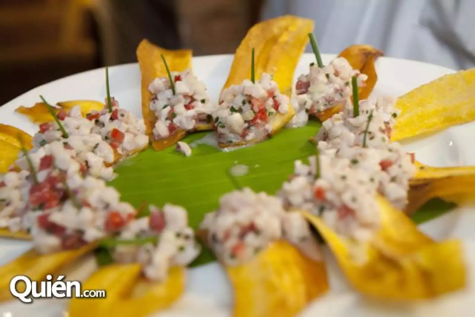Ceviche de Robalo en Plátano Macho