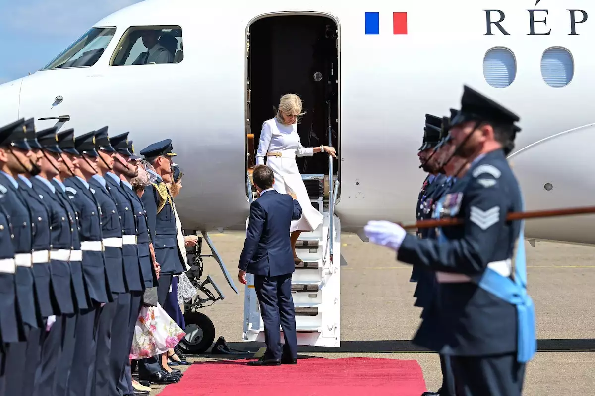 Emmanuel Macron recibe un nuevo desplante de su esposa Brigitte frente a William y Kate