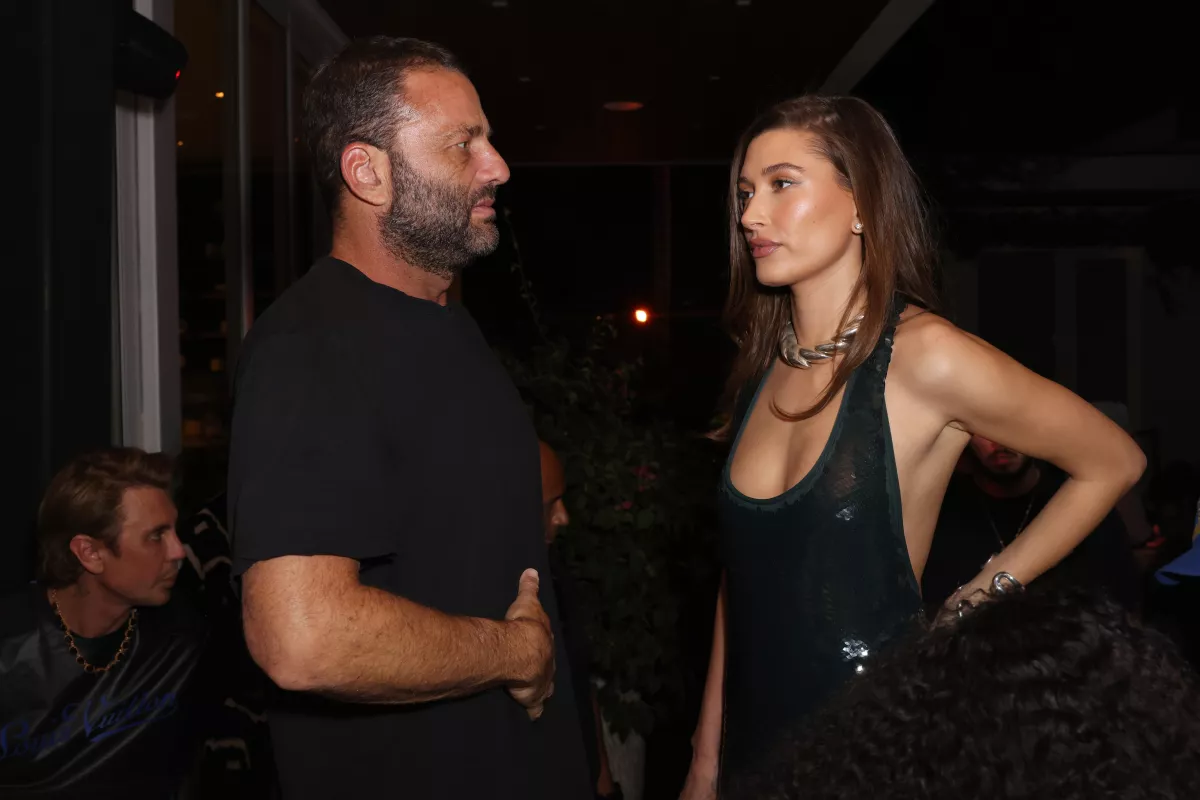 David Grutman y Hailey Bieber