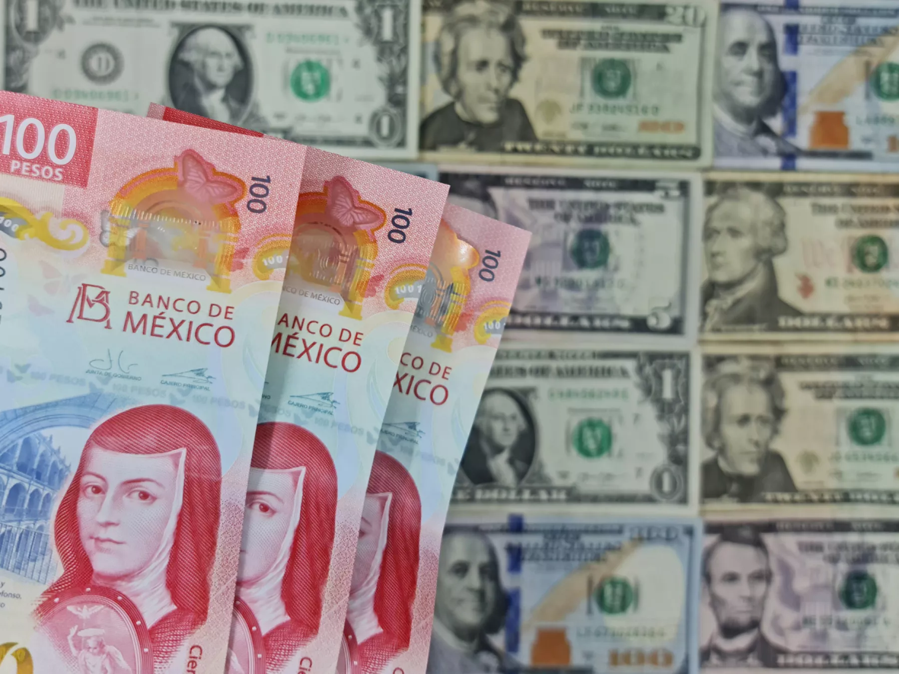 dolar a peso tipo de cambio hoy