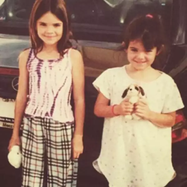 Throwback Kendall y Kylie Jenner
