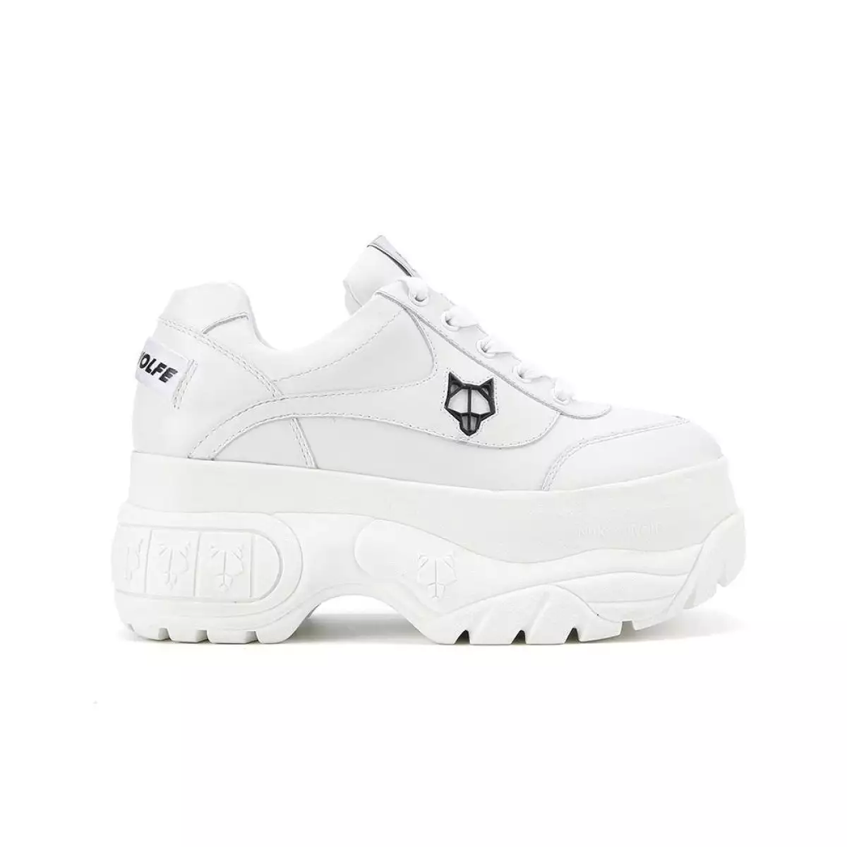 gigi-hadid-platform-sneakers-259472-1527872649702-main.1200x0c