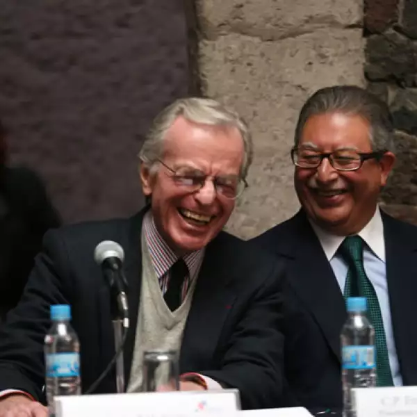 Homenaje a Jacobo Zabludovsky y Leon Davidoff.