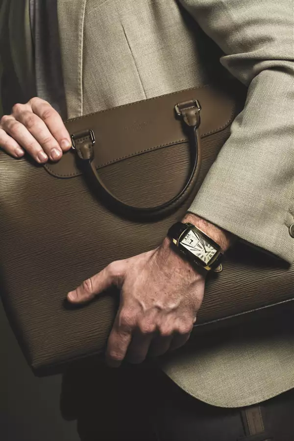 Tendencia: El regreso de los relojes dorados