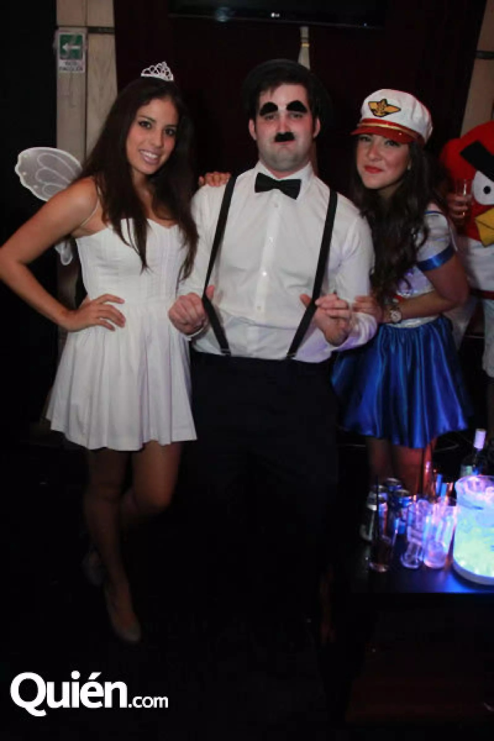 Pifer de Leo%u0301n,Miguel Cueva y Adriana Galindo