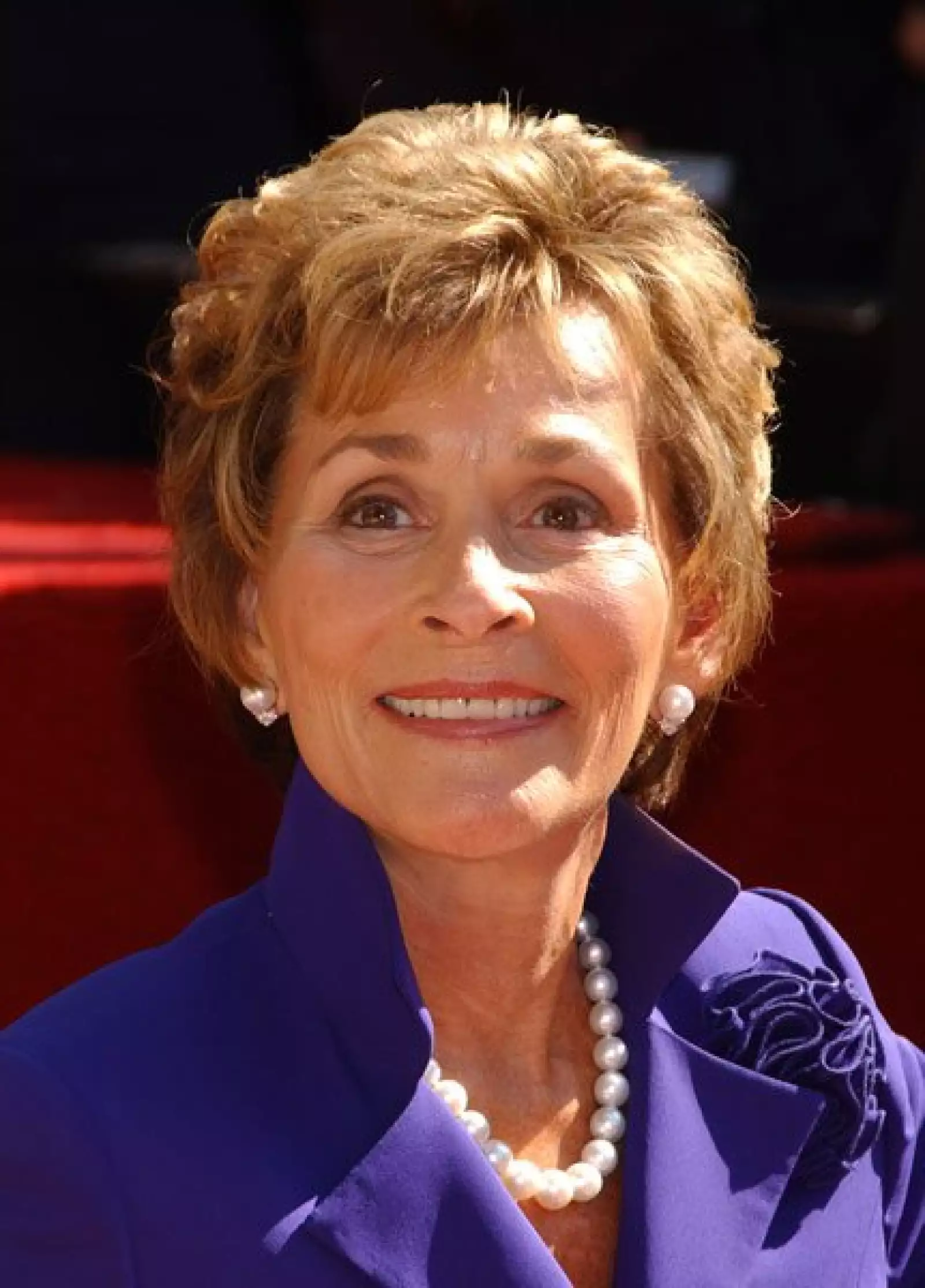 Al igual que Taylor, Judy Sheindlin obtuvo ganancias de 45 millones de dólares quedándose en el lugar 10.