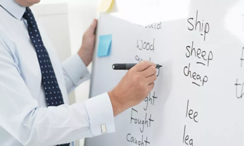 La mitad de los profesores de inglés no comprenden lo que deberían enseñar.  (Foto: iStock )