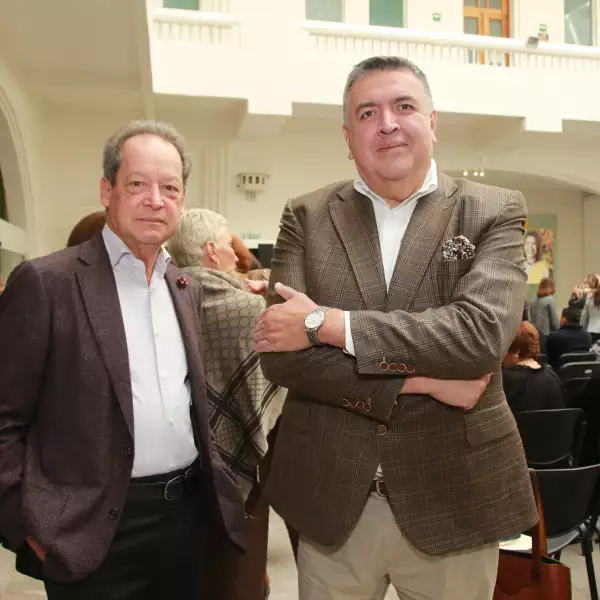 HOMENAJE A MARIE THÉRÈSE HERNAND DE ARANGO