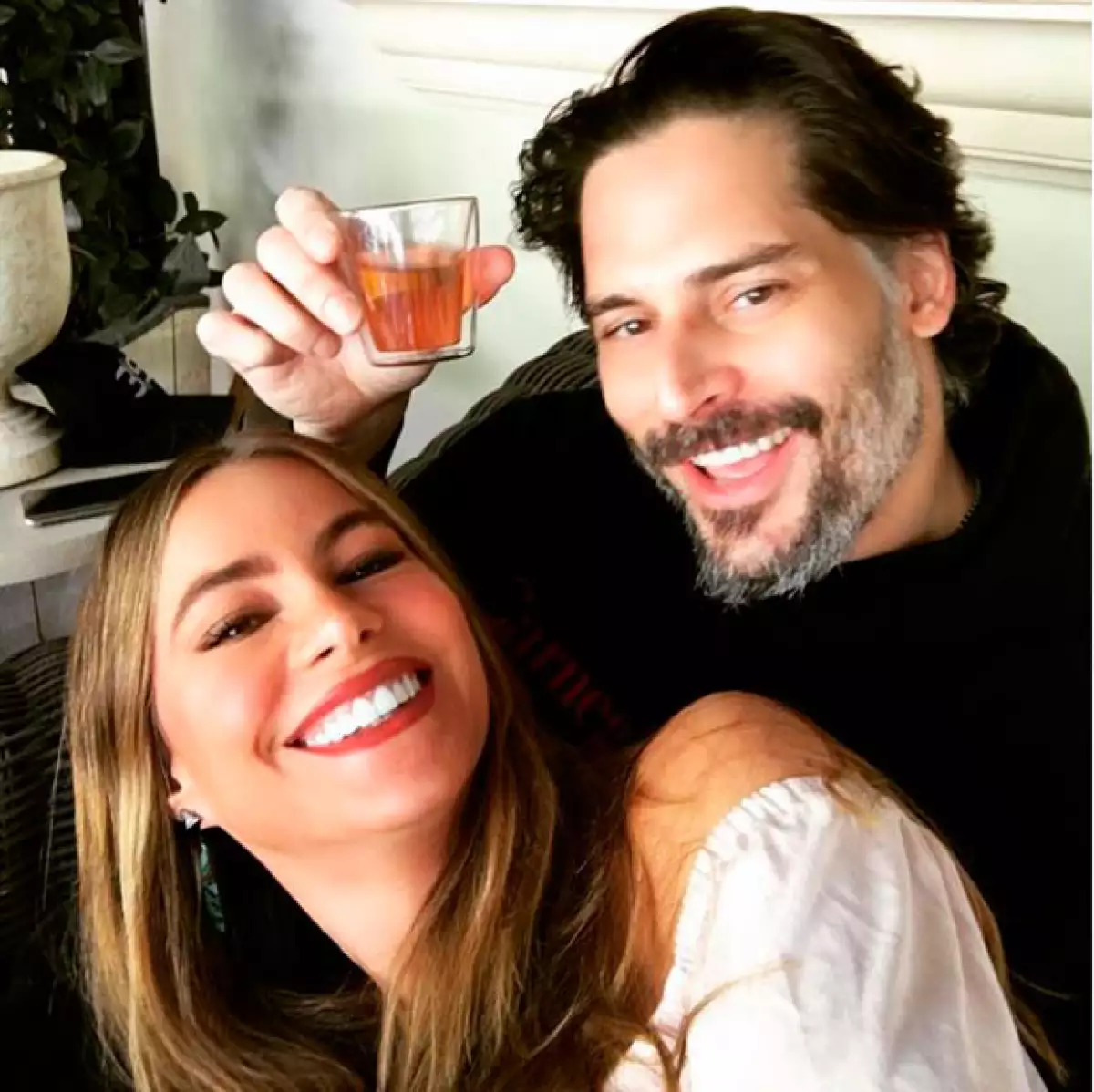 La pareja se muestra siempre muy enamorada en sus redes sociales.