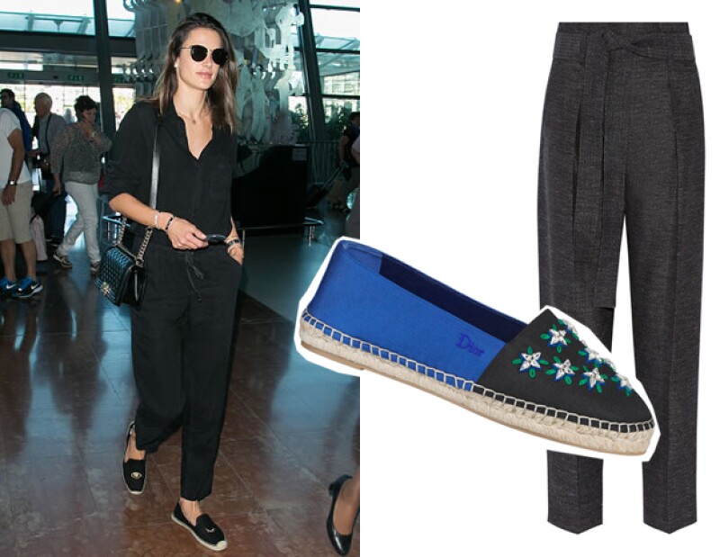 Alessandra Ambrosio propone romper con la clásica combinación de pantalones de tubo y alpargatas y complementarlas con piezas más holgada. Zapatos: Dior.