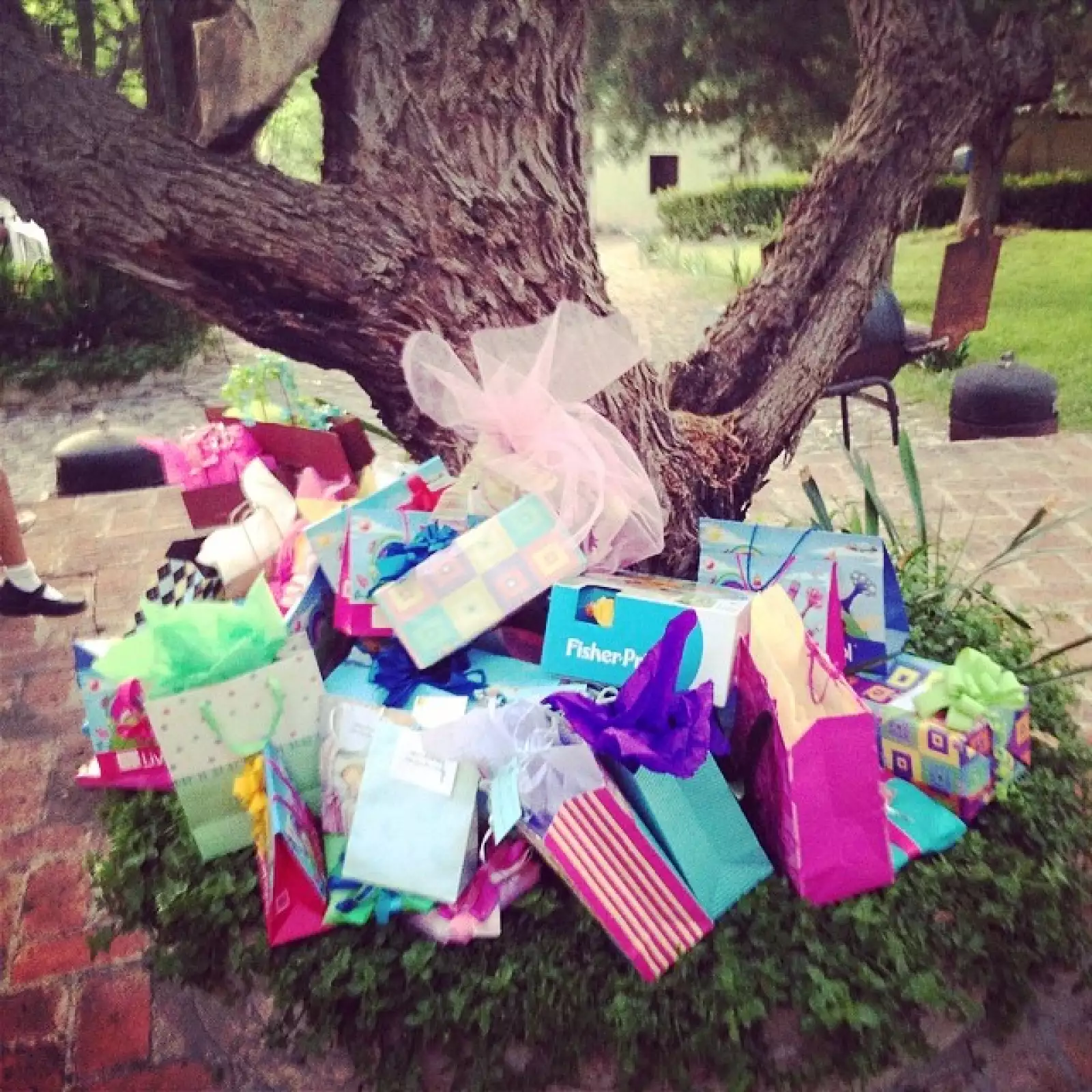 A través de la cuenta oficial de Erin, `agradeció´ todos los regalos que los amigos más cercanos a la familia le llevaron.