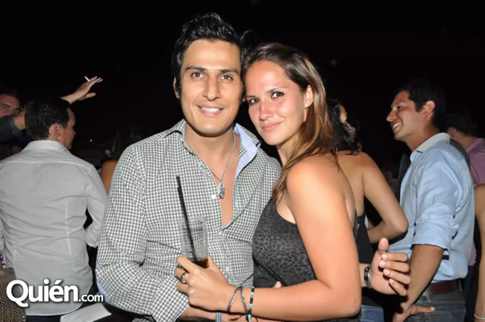 Mariano Ezquer y Mariana Nava