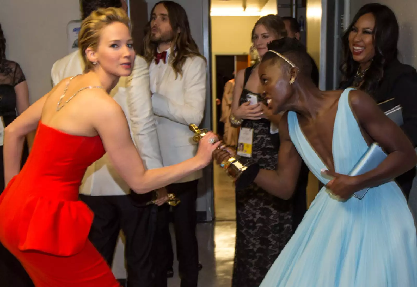 Aquí, luchando por el Oscar con Lupita Nyong´o.