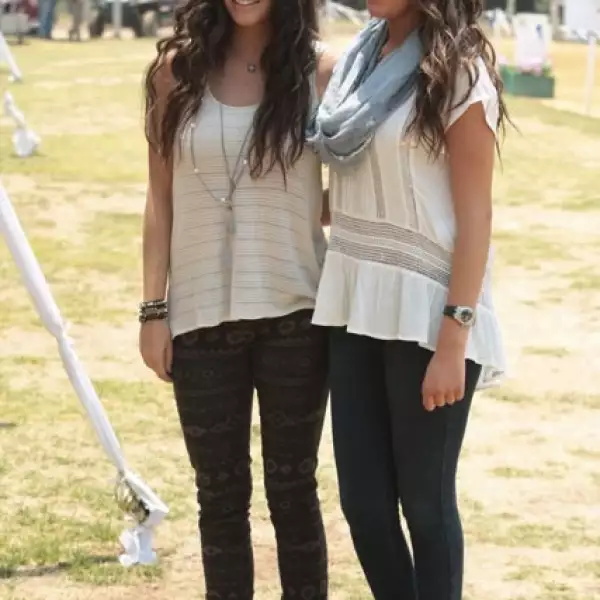 Itziar Rodríguez,Claudia Martínez Vértiz