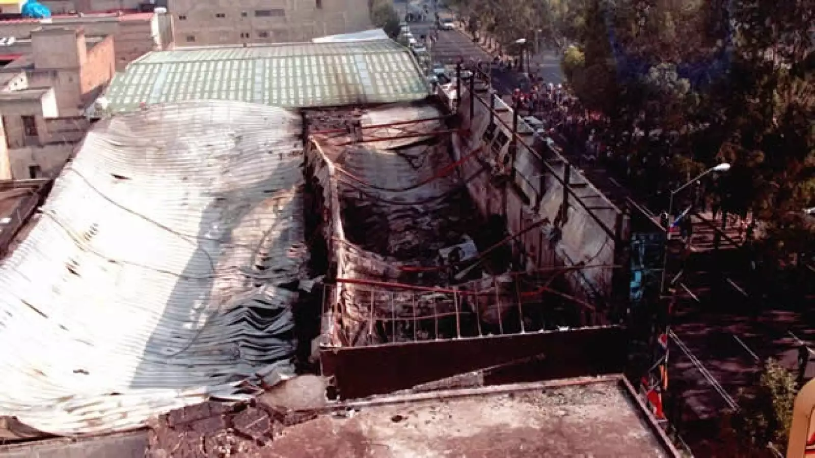 incendio lobohombo 22 muertos