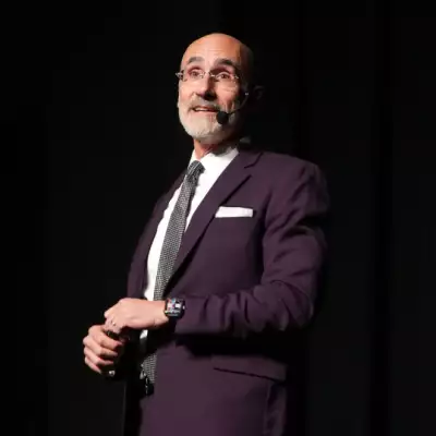 Arthur Brooks, prestigioso escritor y académico de la Escuela de Negocios de Harvard.