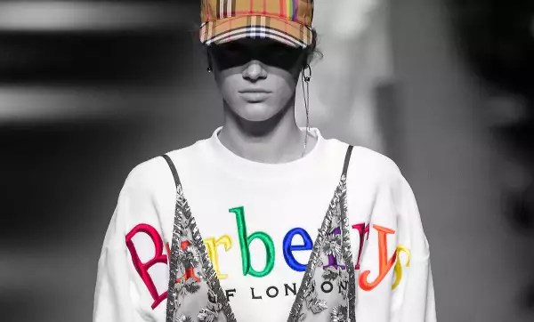 burberry-pieles-animales