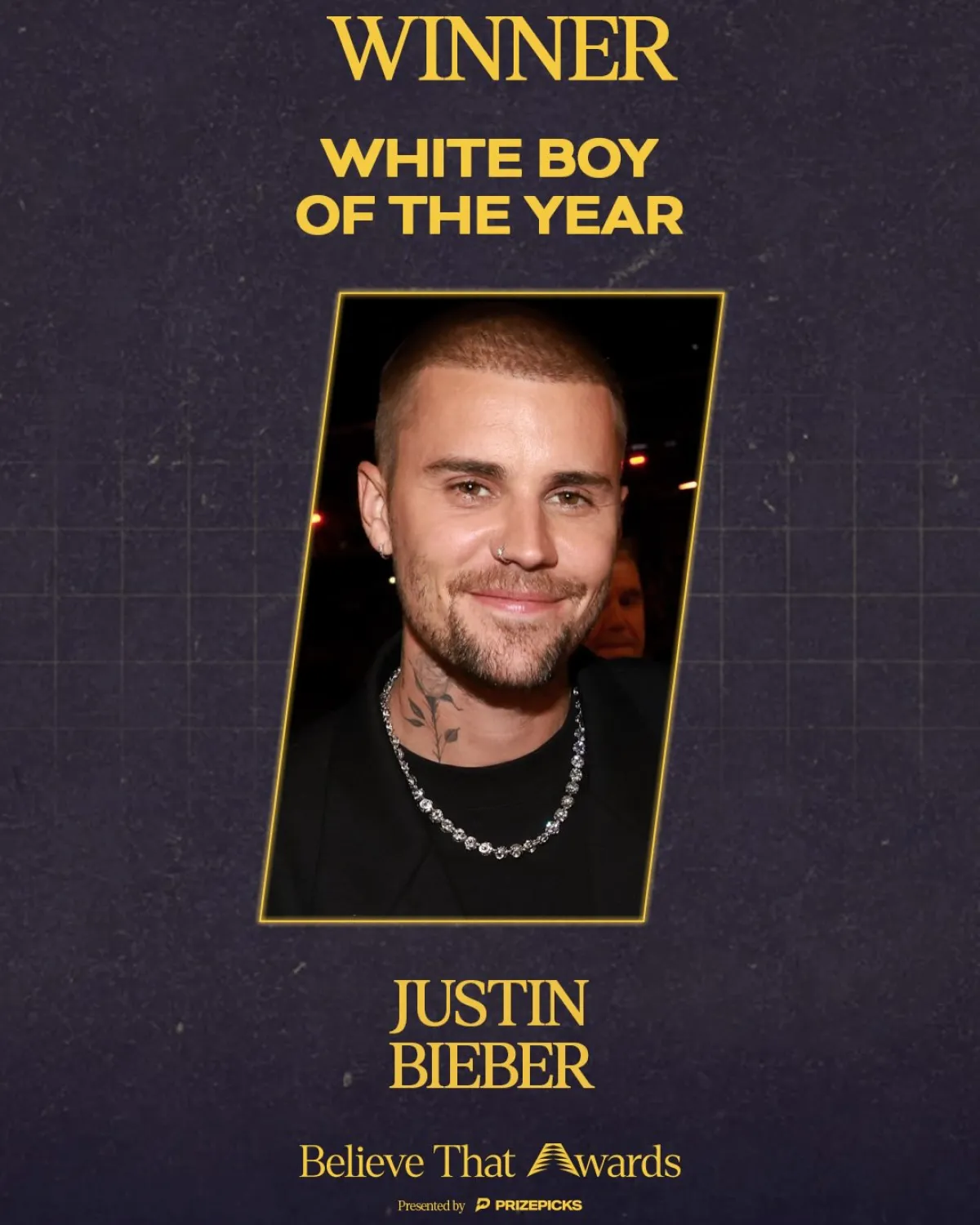 Justin Bieber es reconocido como el 'Chico Blanco del Año' en los Believe That Awards, creador por Anthony Edwards