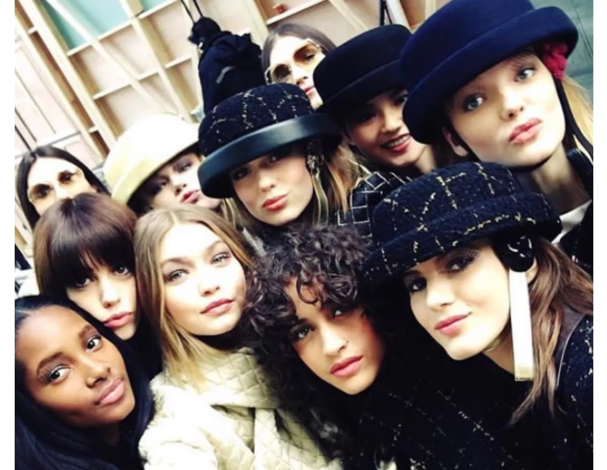 Selfie para Chanel.