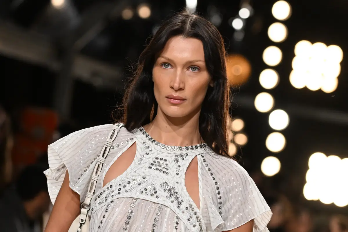 bella-hadid-lyme